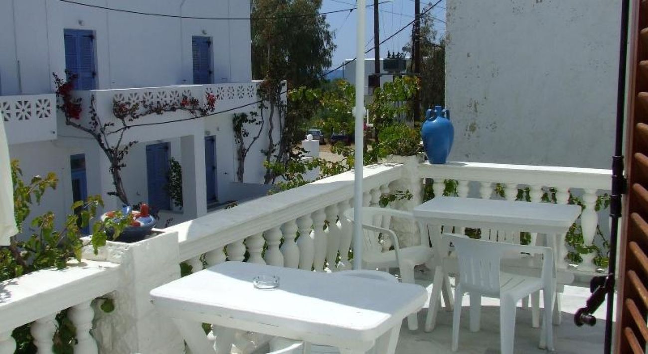 Eleftheria Rooms 3*