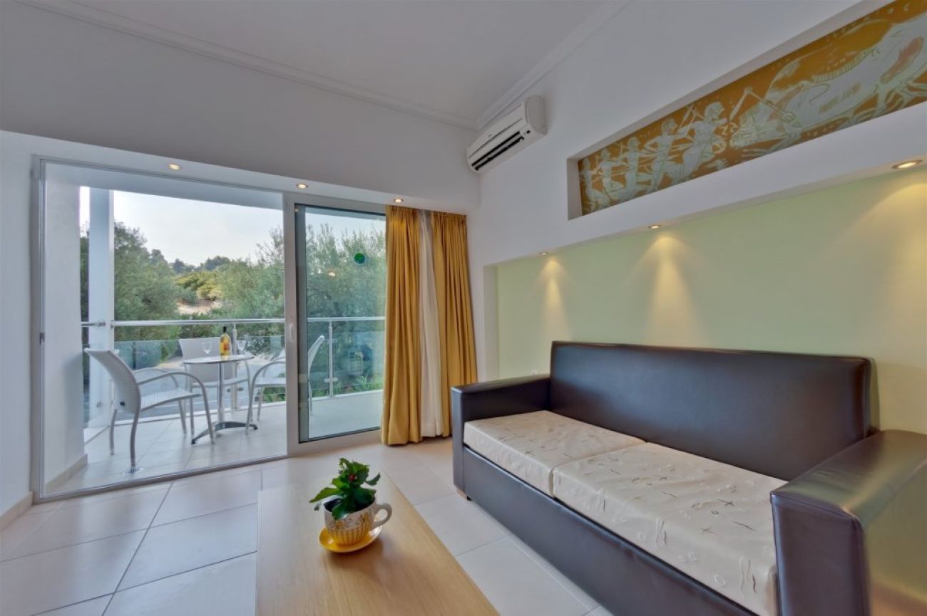 Mendi Hotel 4*