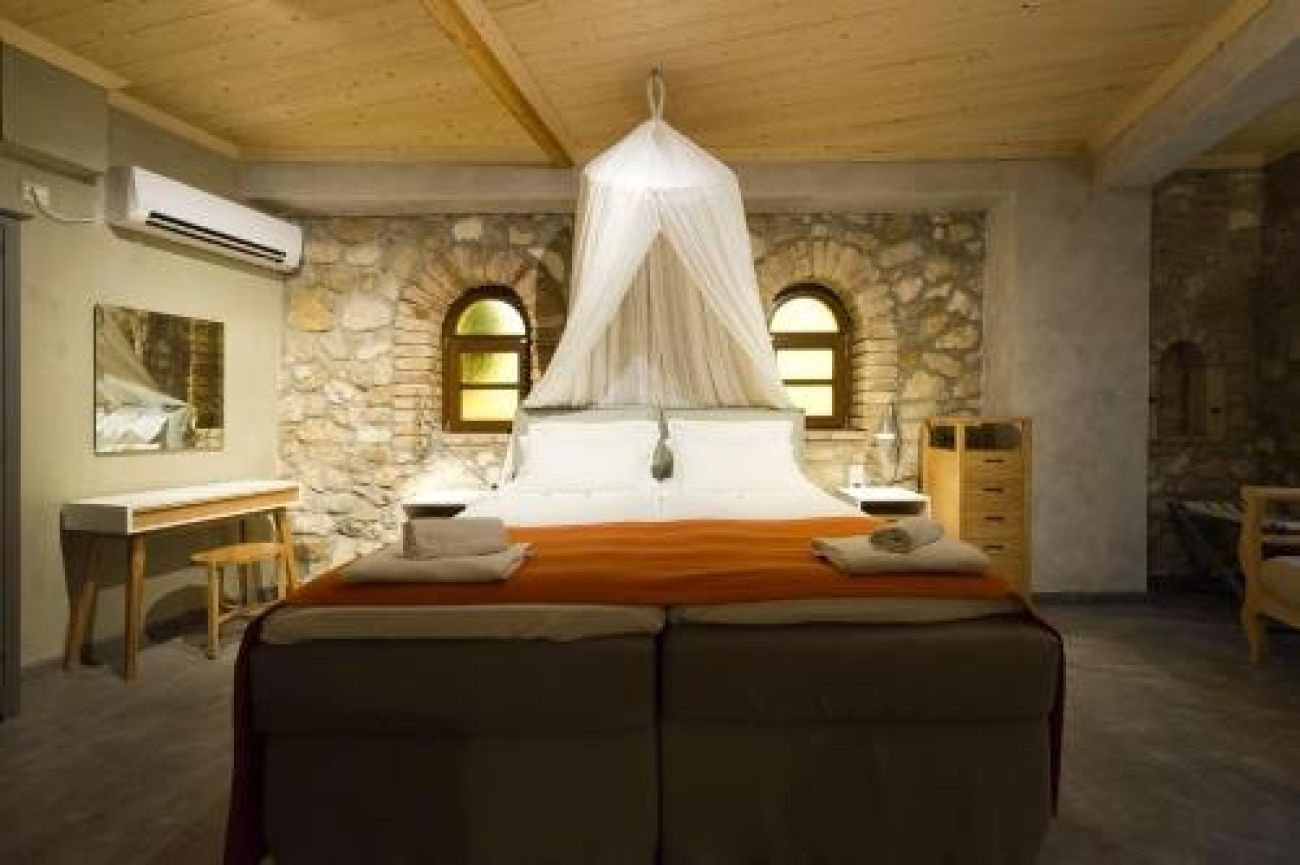 Small Luxury Hotel 1800 3*