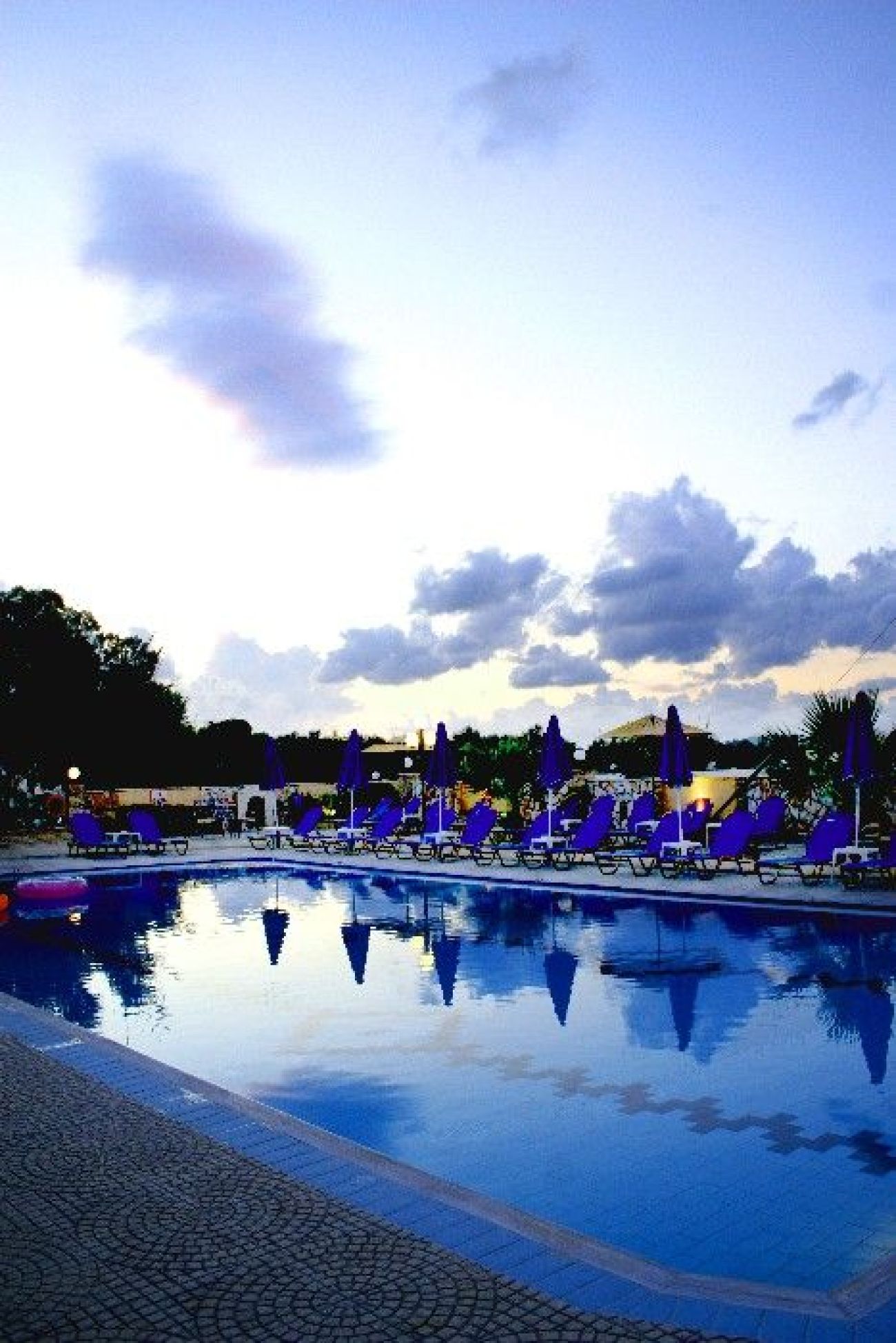 Paradise Apartments Zante 3*