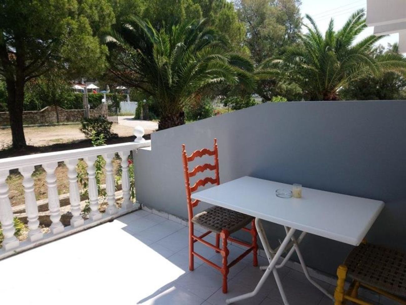Babis Studios 3*
