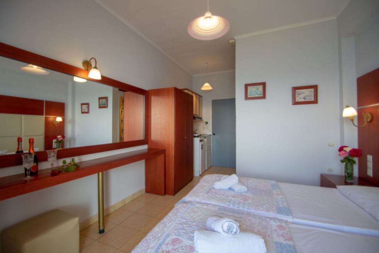 Agoulos Beach Hotel 2*