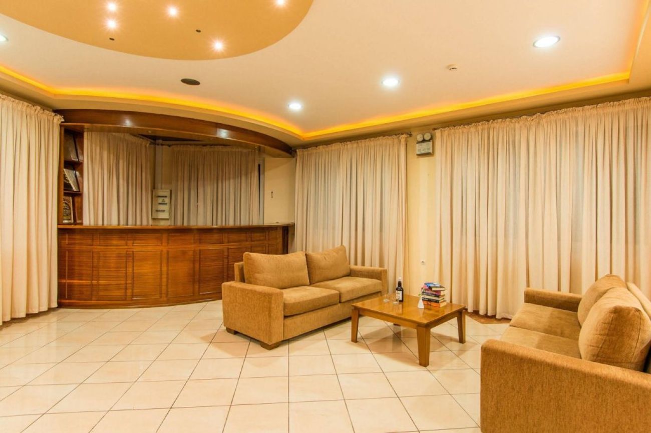 Perkes Hotel Complex 3*