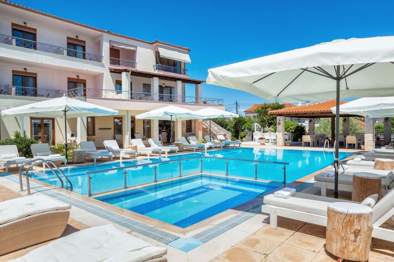Hesperides Hotel 1*