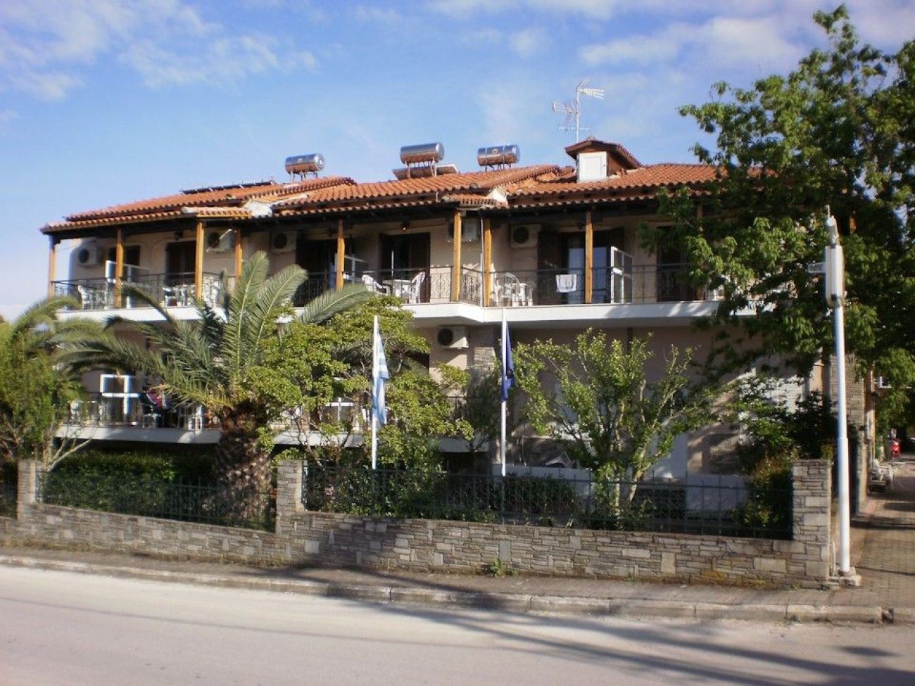Acquablue Apartments 2*