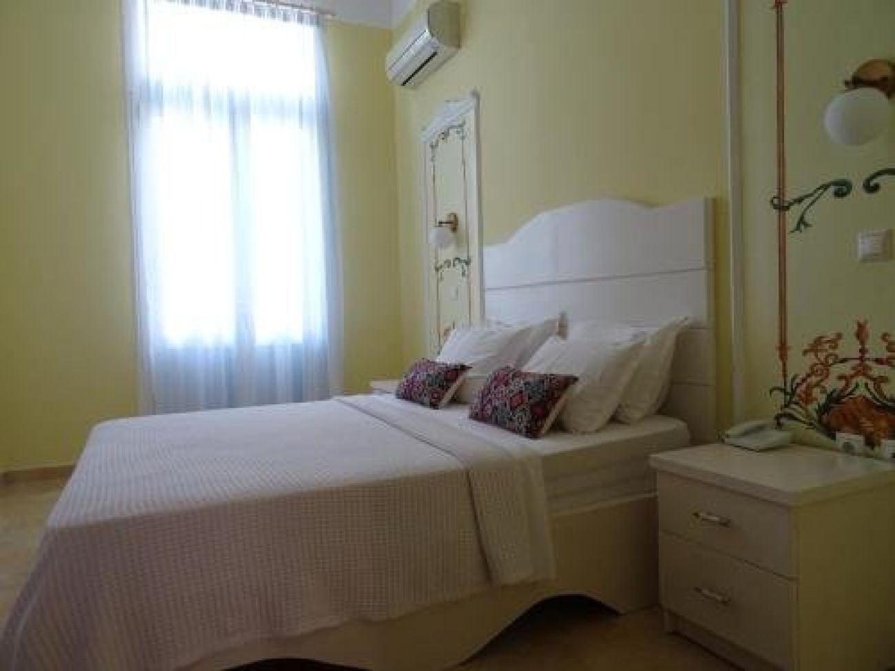 Hotel Augustos 3*