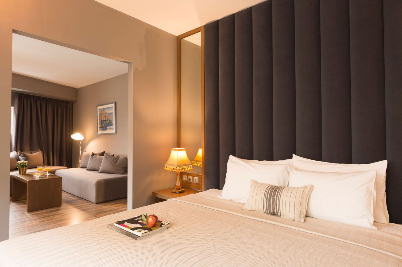 Plaza Hotel 3*