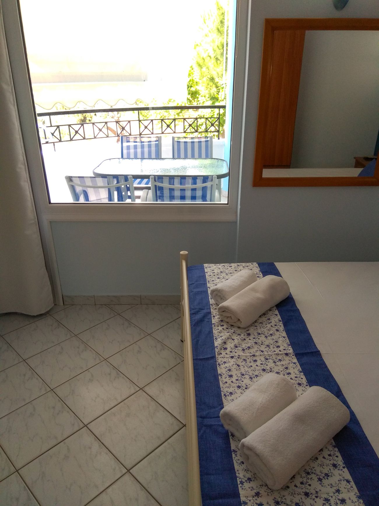 Ellinas Hotel 2*