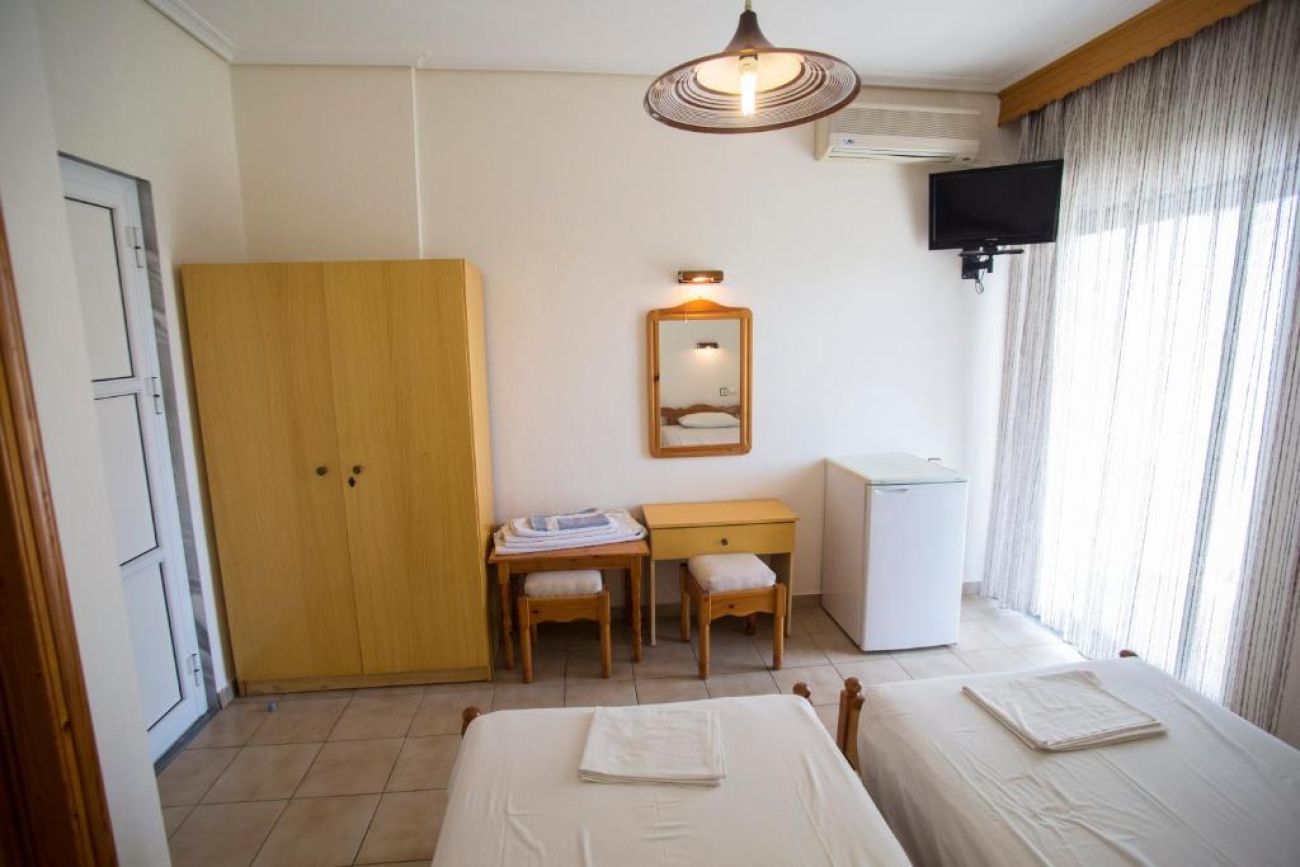 Kochili Hotel and Bungalows 2*