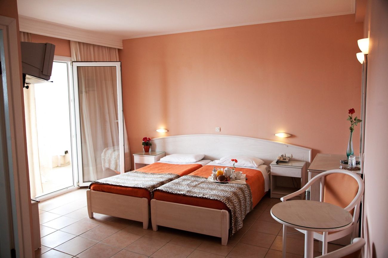 Anais Hotel 3*