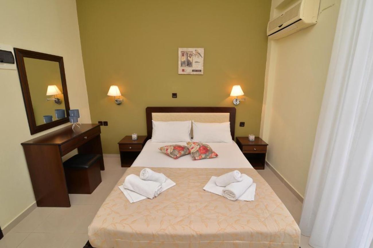 Akrothalassia Hotel 2*