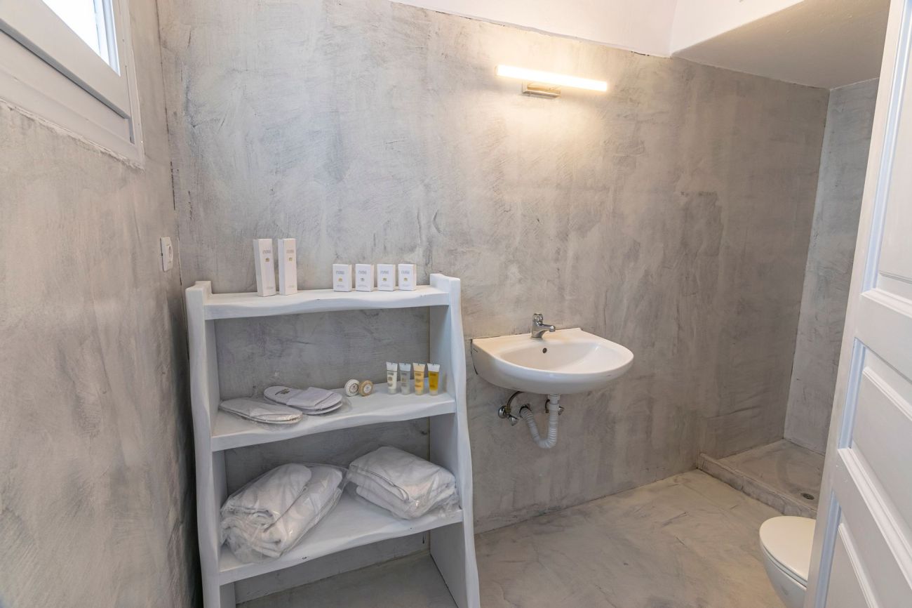 Phaos Santorini Suites 5*