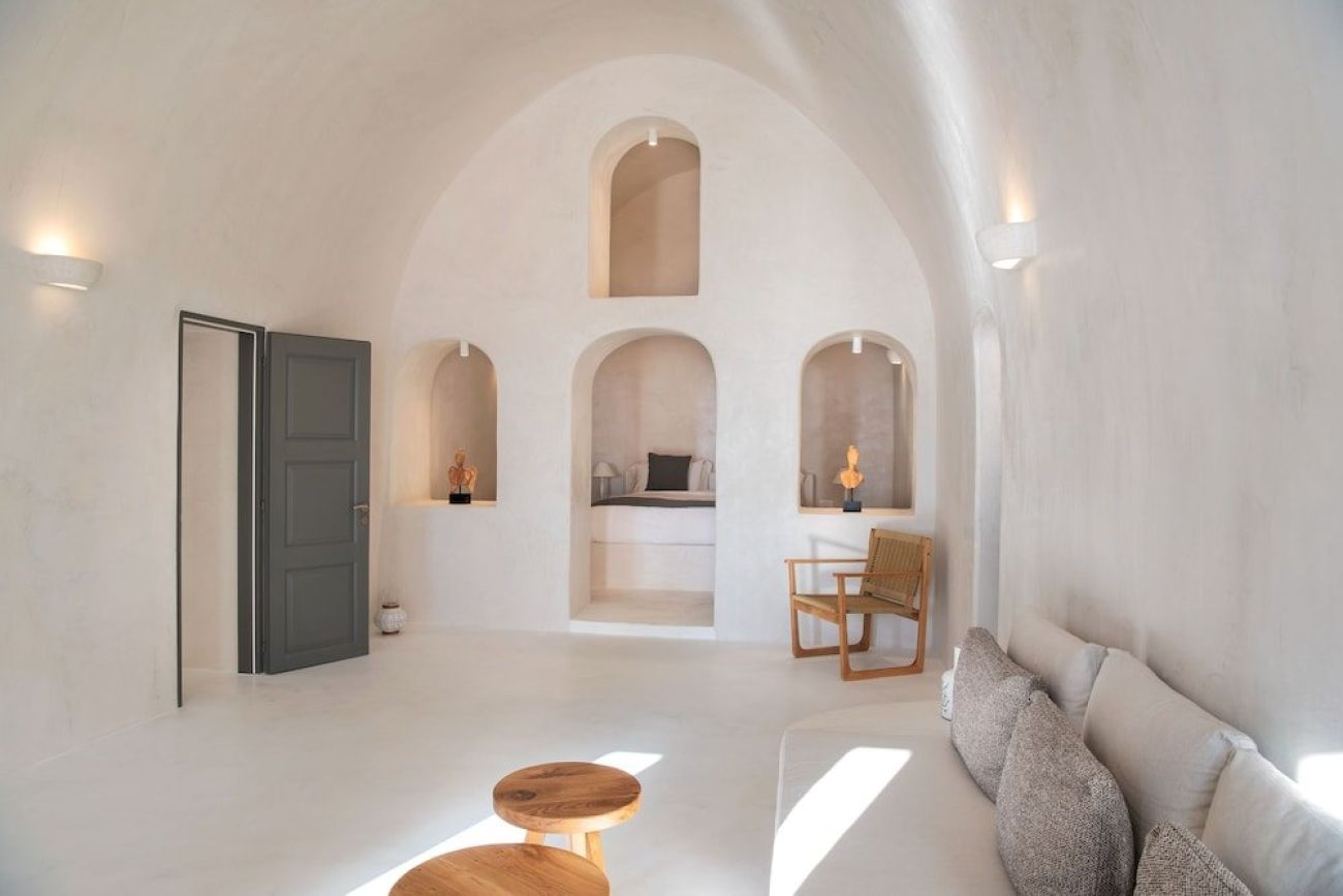 Villa Dusk and Dawn in Fira 4*