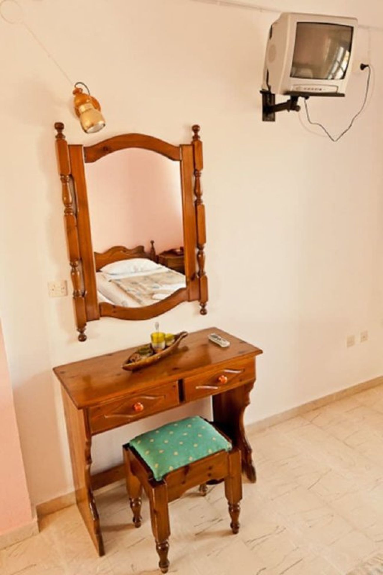 Artemis Village 3*