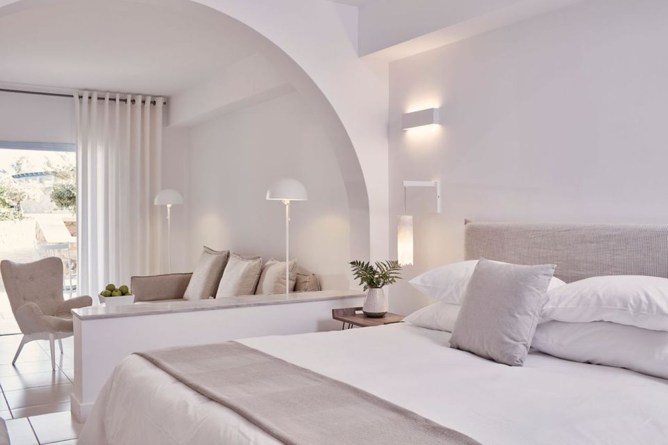 Santo Miramare Hotel Santorini 4*