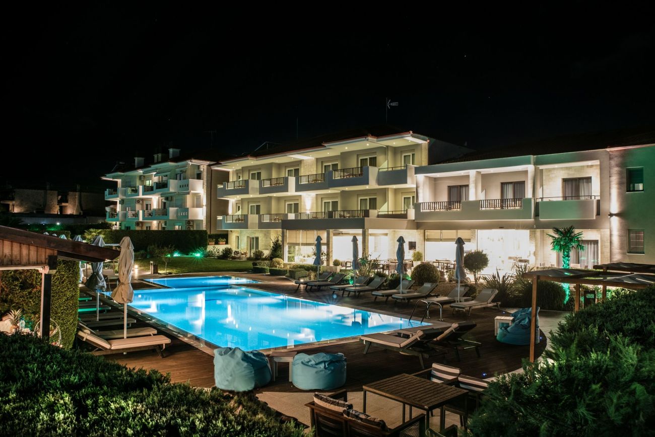 Lagaria Hotel & Apartments*** 4*
