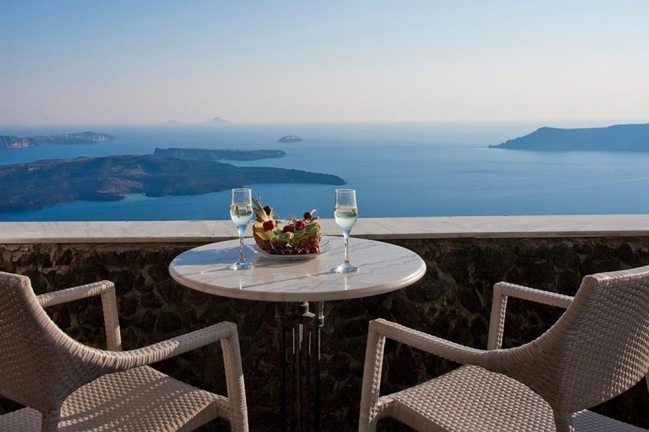 Katerina's Castle - Caldera Cave Hotel 3*