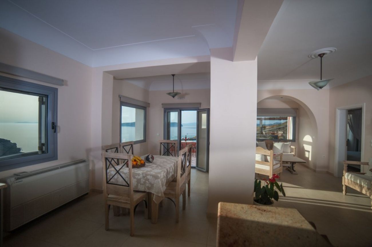 Our Villa Santorini 3*
