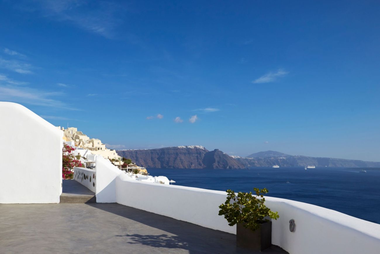 Atrina Santorini 4*