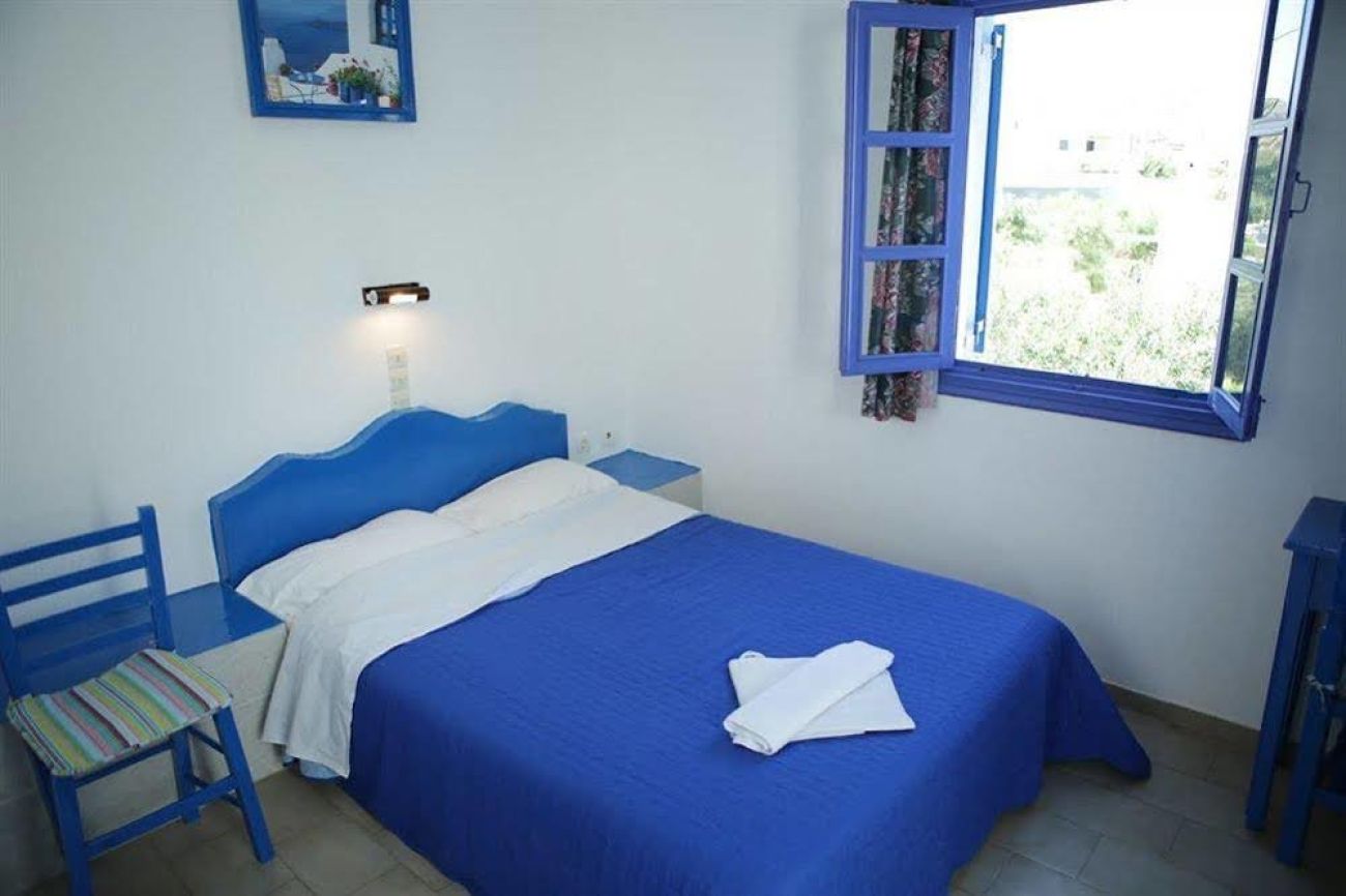 Porto Perissa 3*