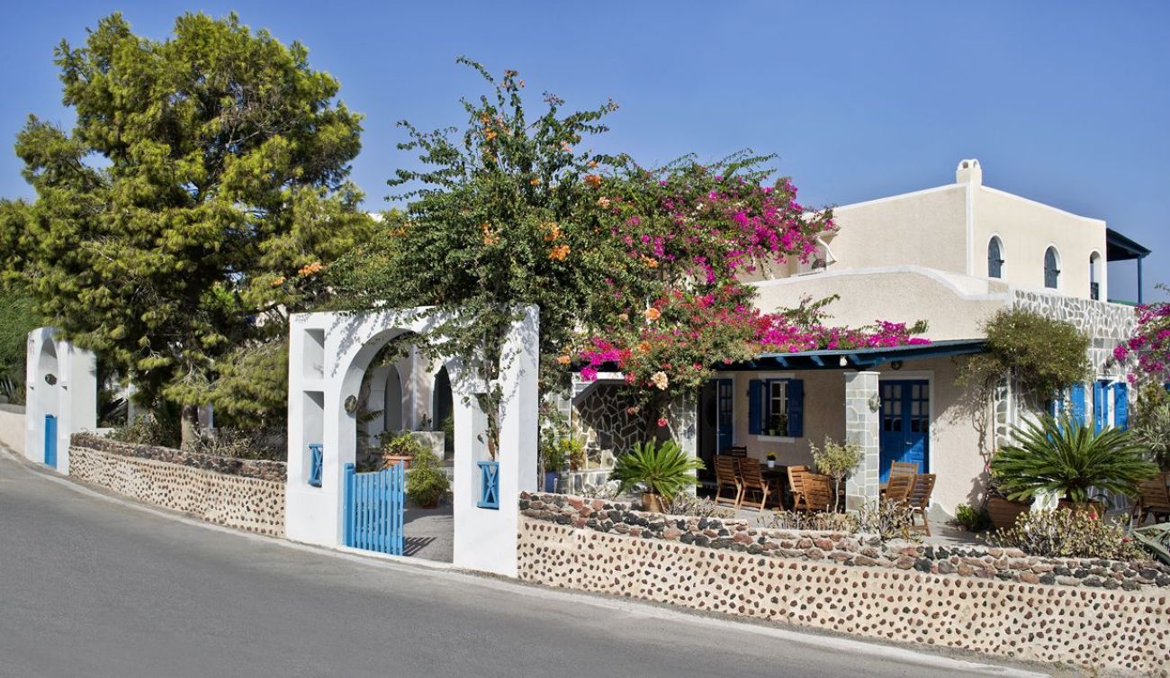 Paradise Resort Santorini 3*
