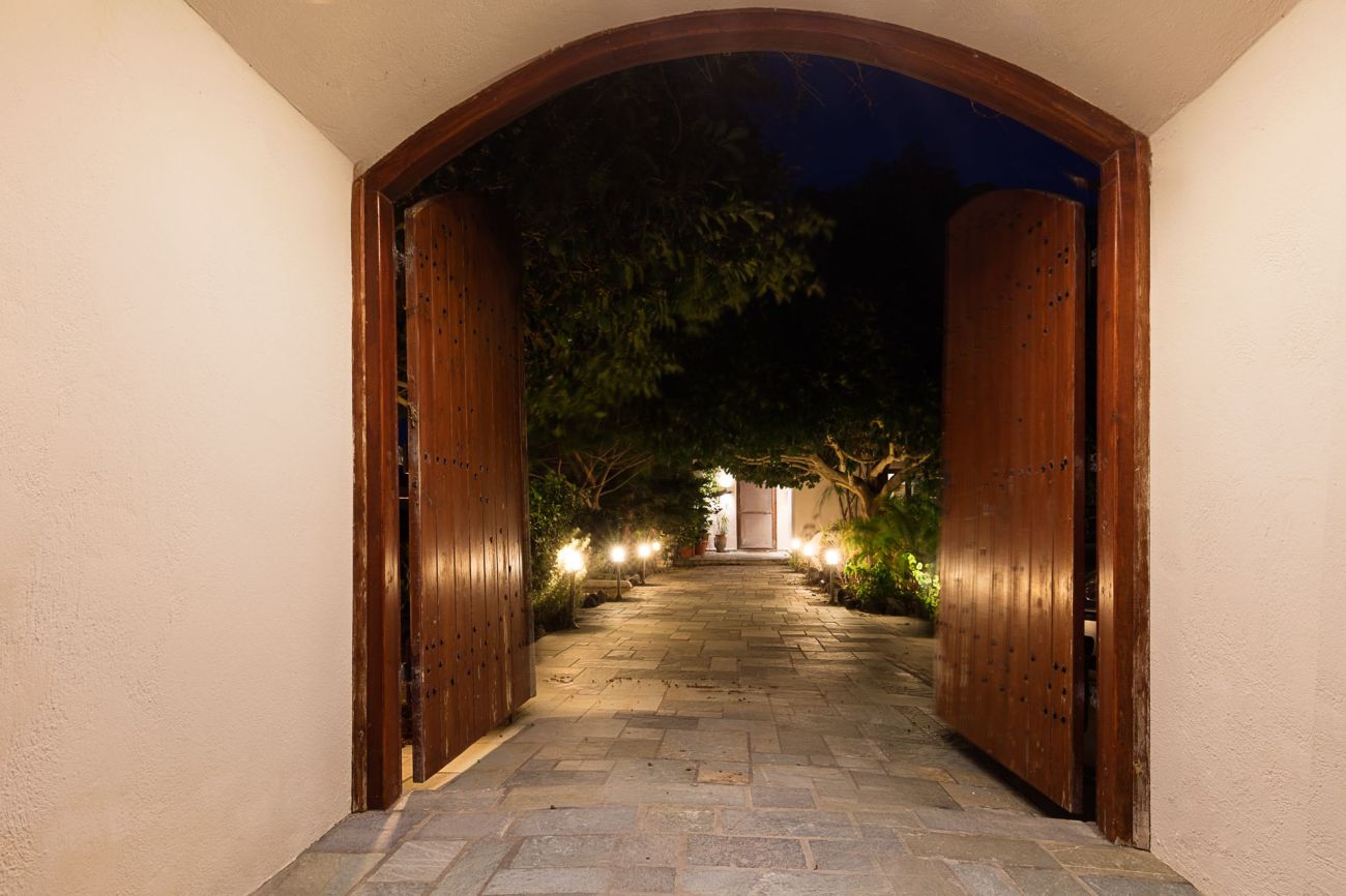 Aquaria Villa Santorini 5*