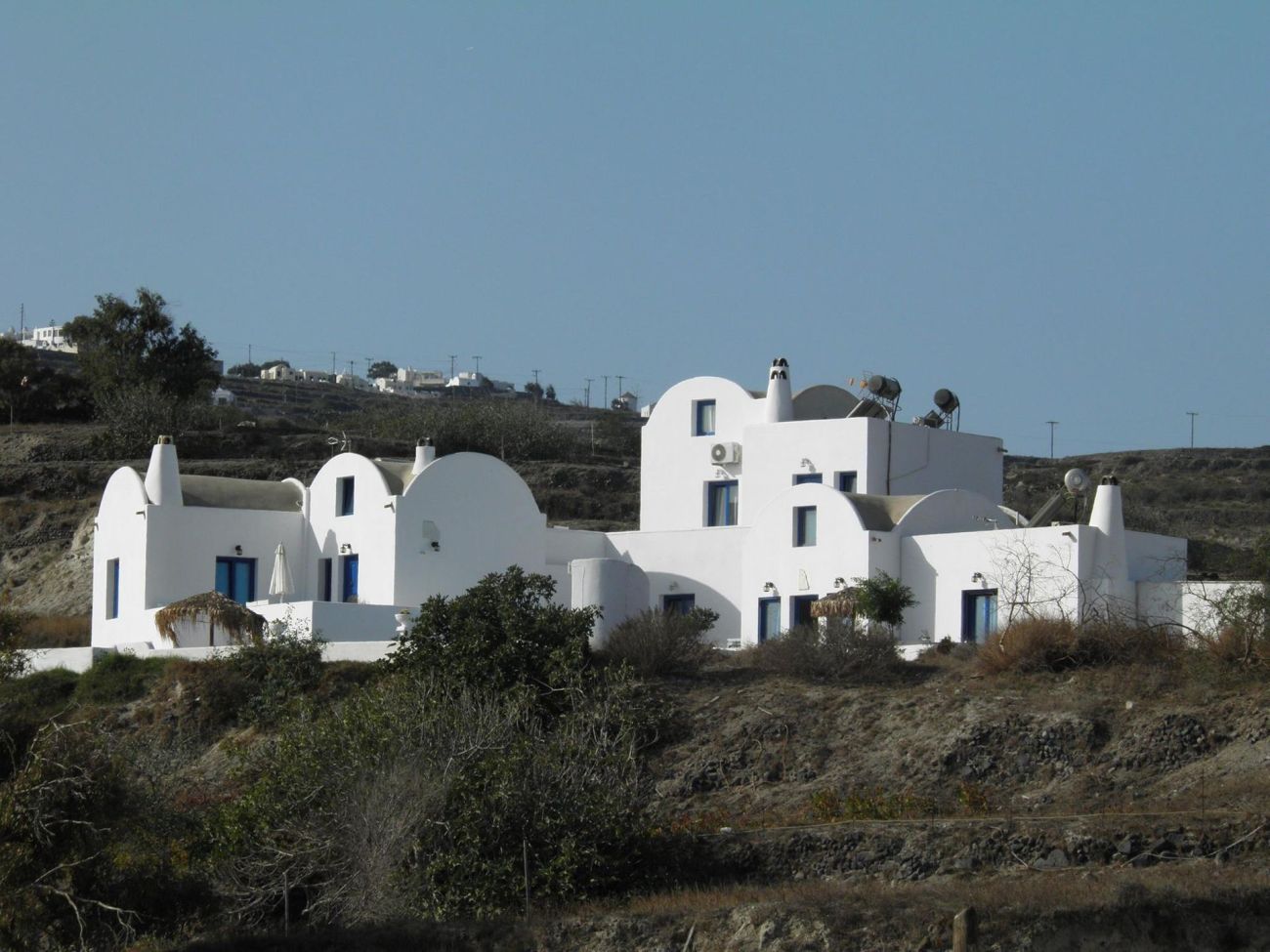 Santorini Traditional Suites