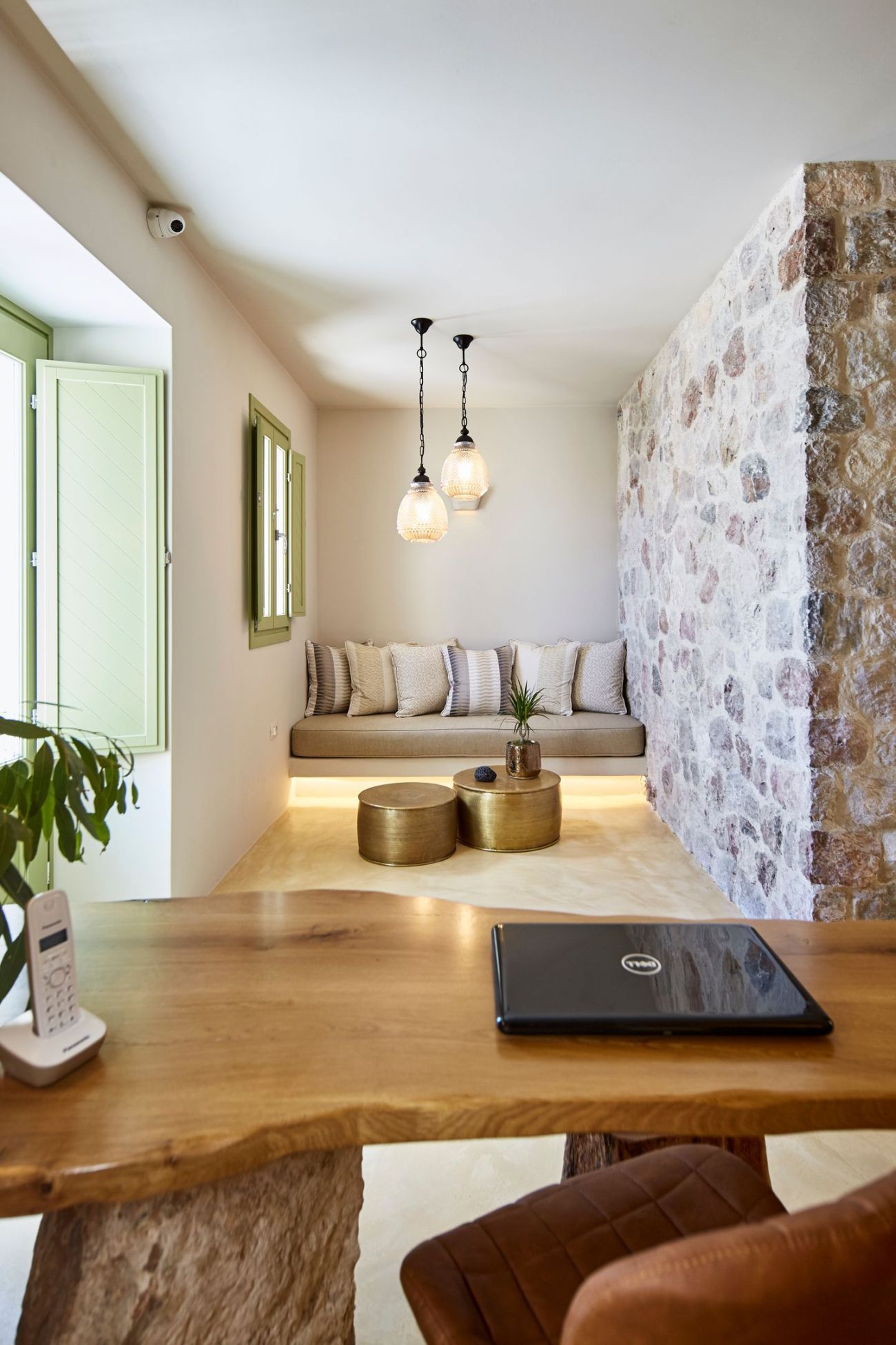 Aeon Suites Santorini 4*