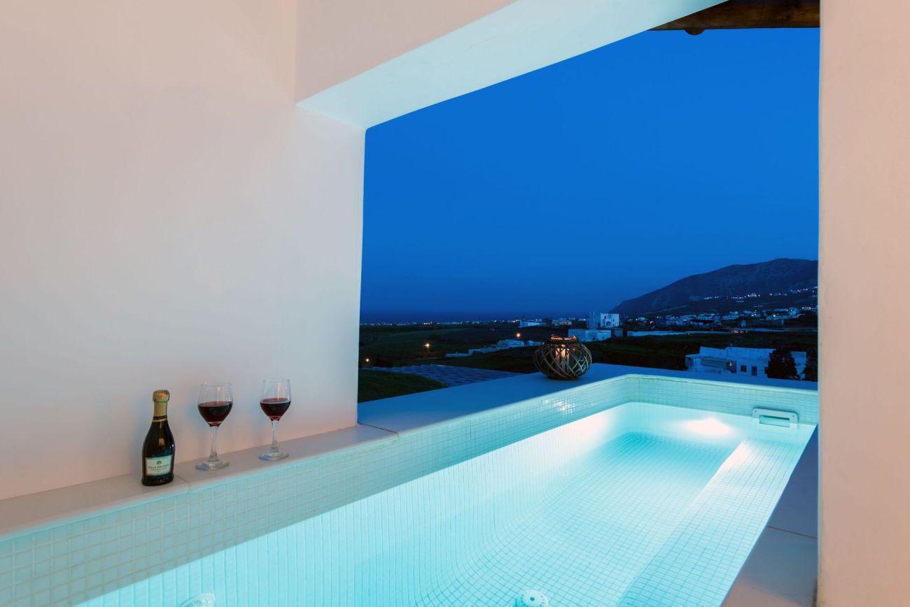 Emerald Collection Suites Santorini