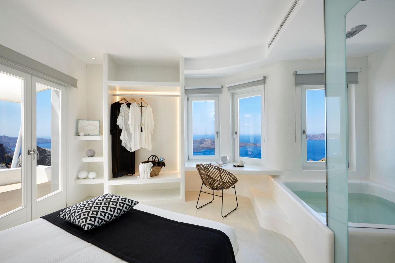Villa Etheras Santorini 5*