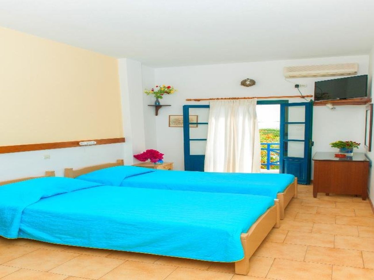 Kalimera Hotel 3*
