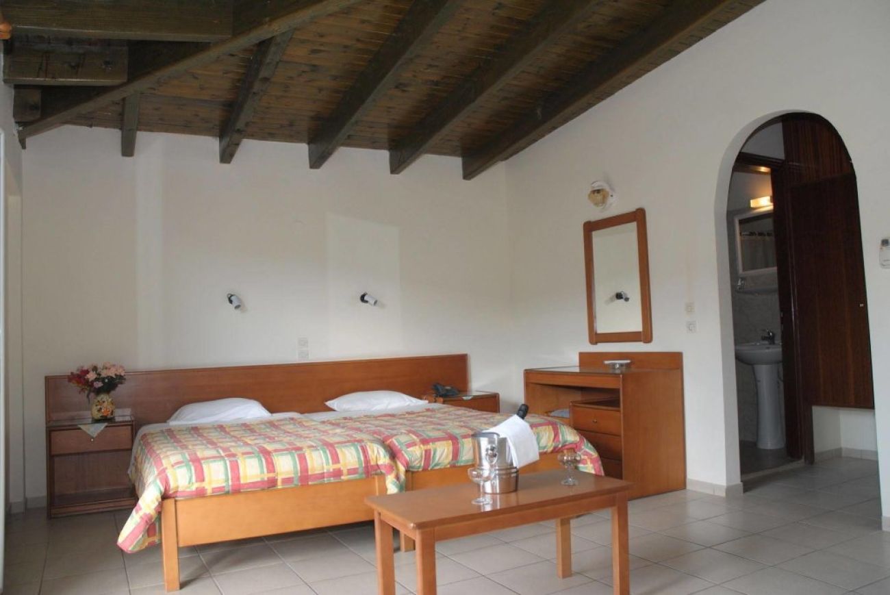 Seabird Hotel 3*