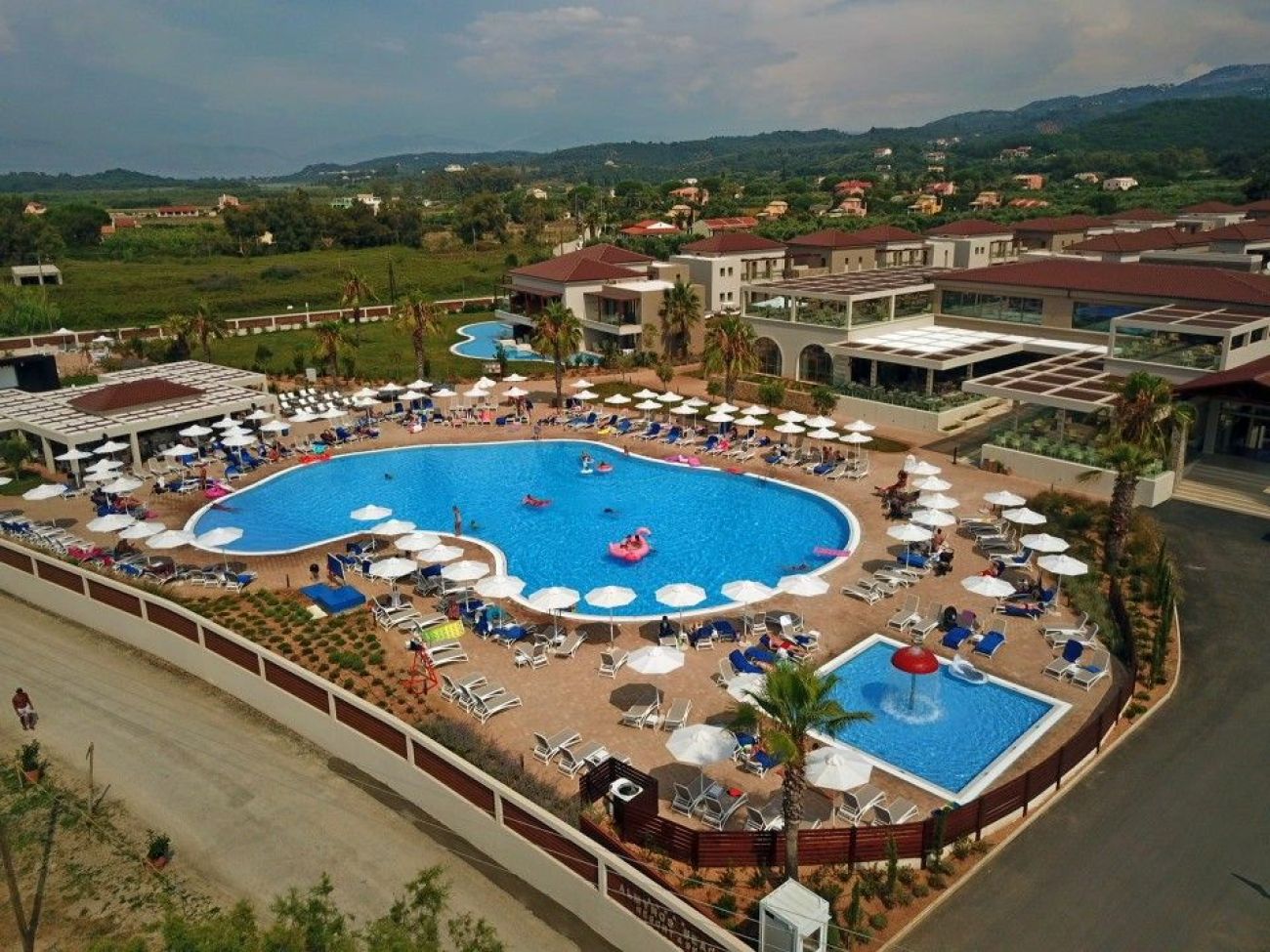 Almyros Beach Resort & Spa 5*