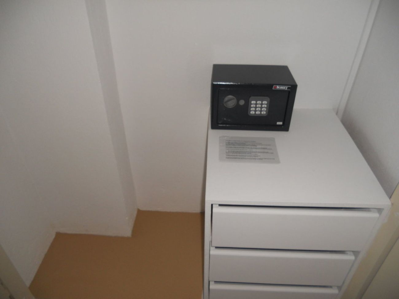 Gina Studios 3*