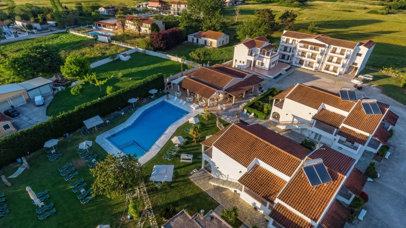 Goudelis Apartments 3*
