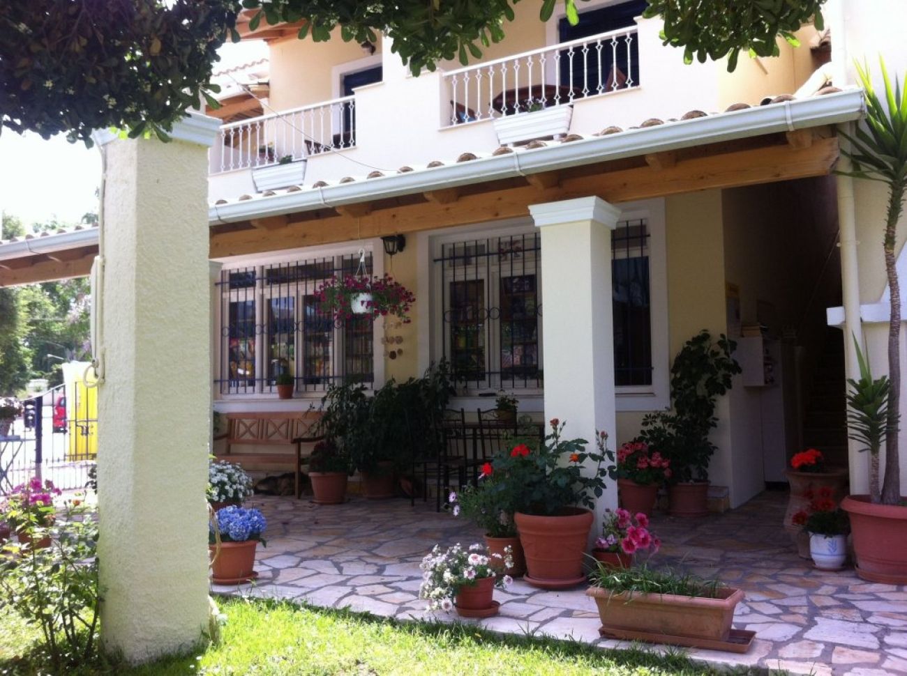 Angelina Apartments