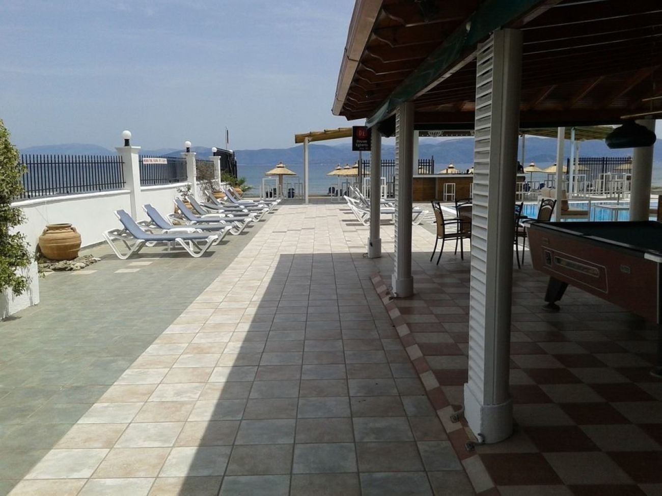 Ammos Apartments