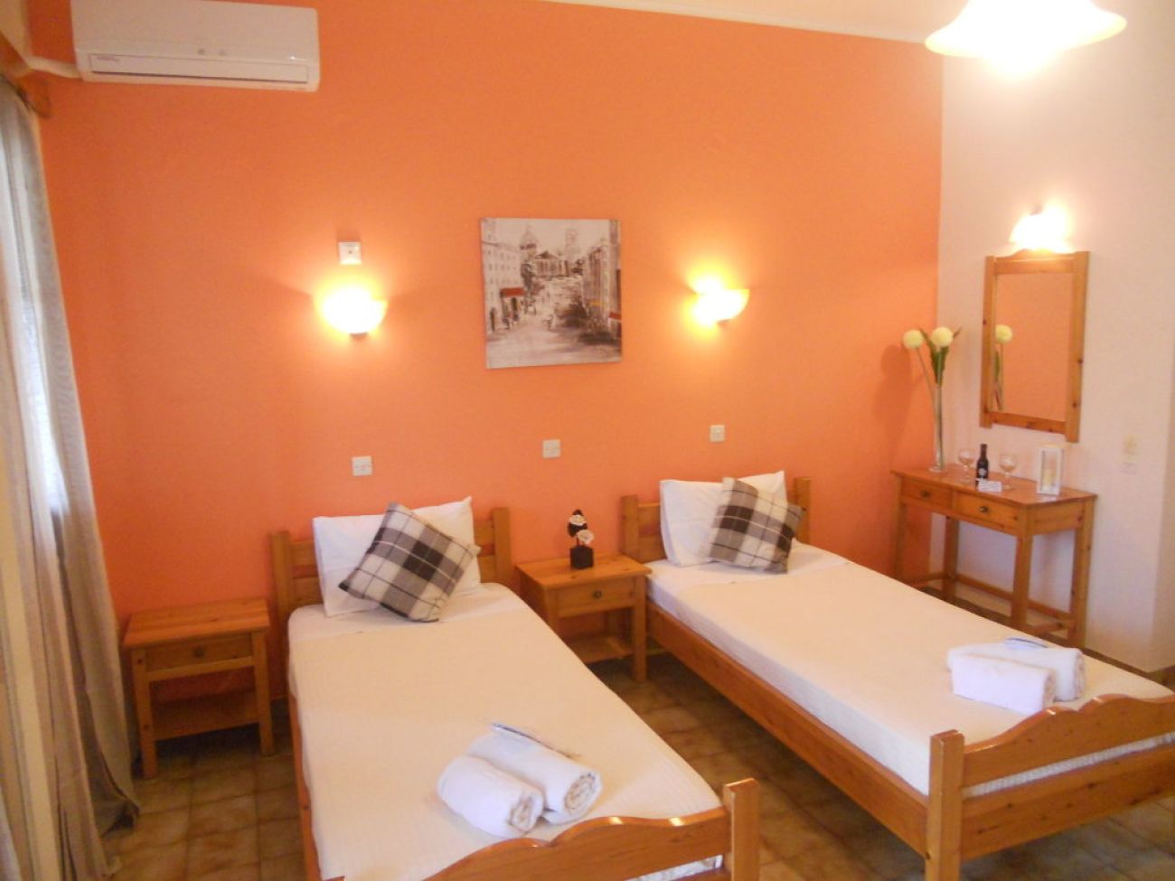 Elli Marina Studios & Apartments