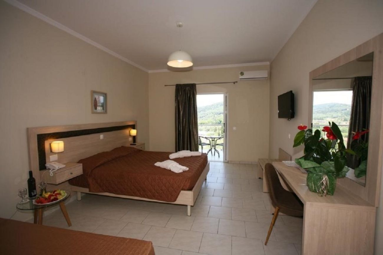 Saint George Palace 4*