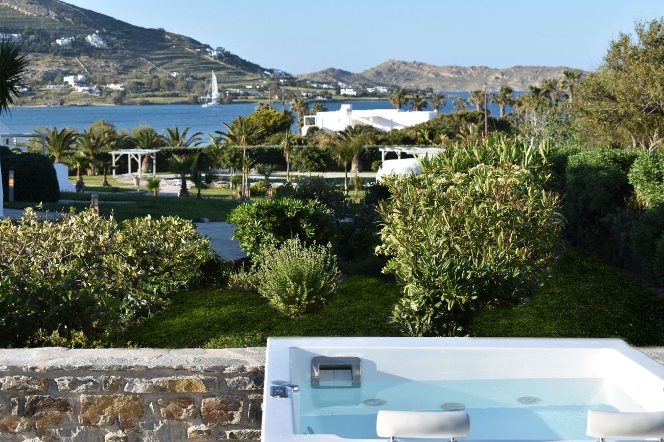 Angels Villas Paros 3*