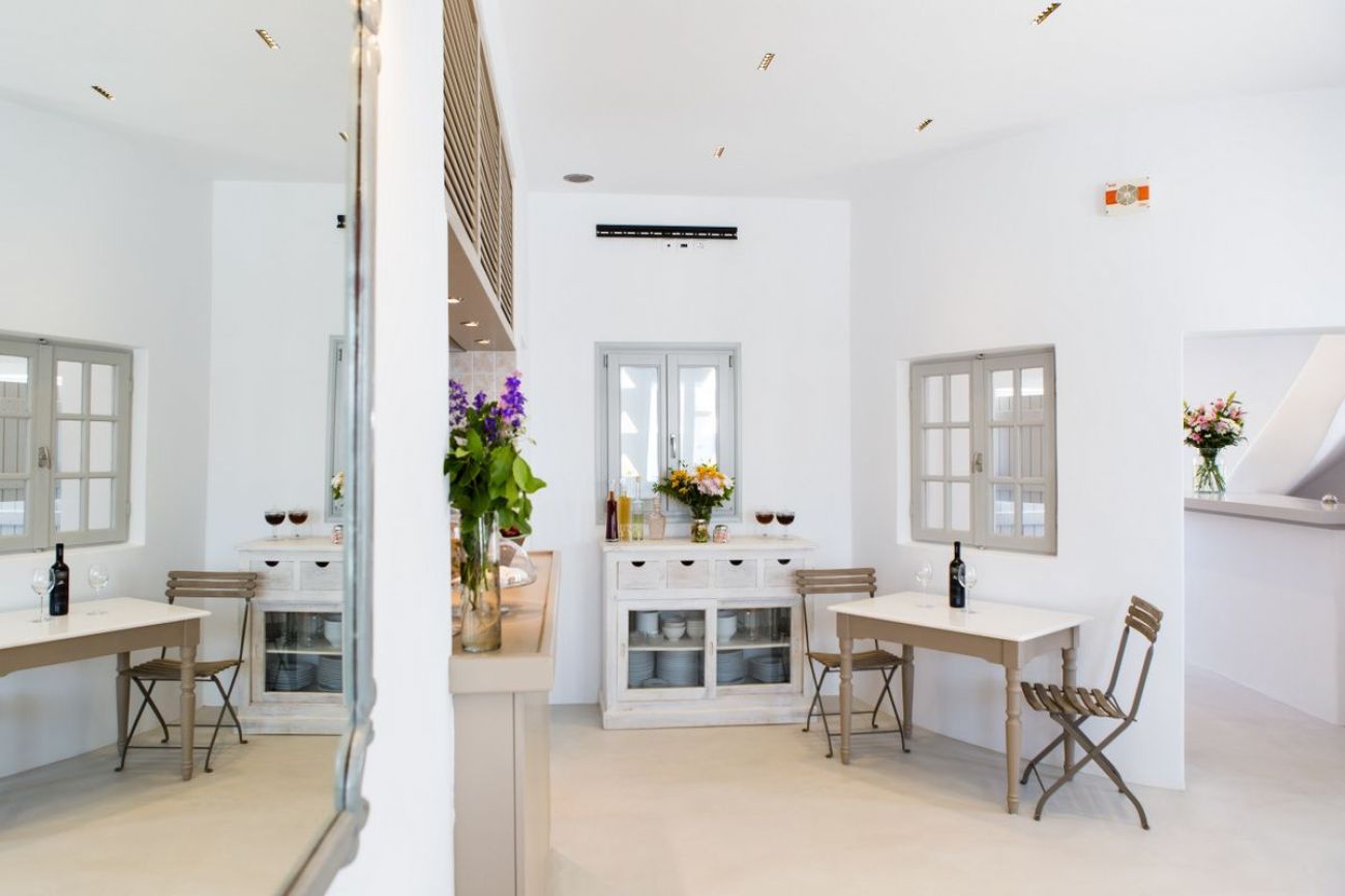 Anemomylos Residence Paros 4*