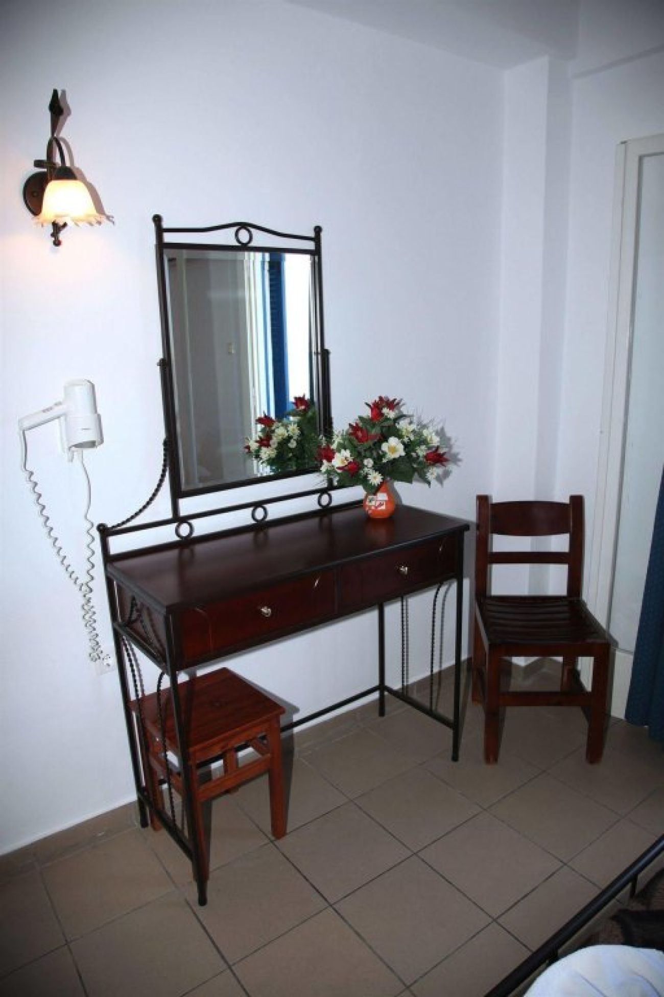 Nikolas Hotel 3*