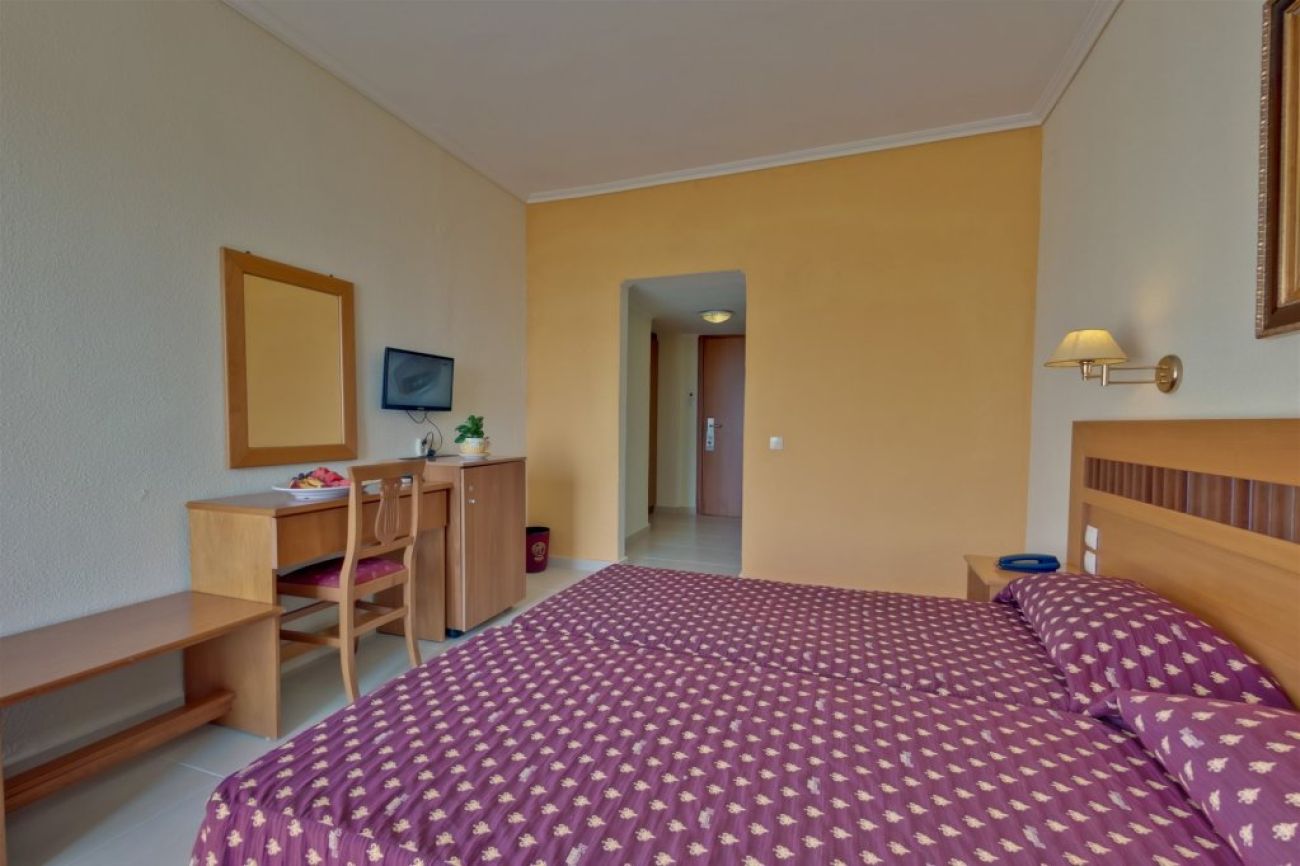 Mendi Hotel 4*