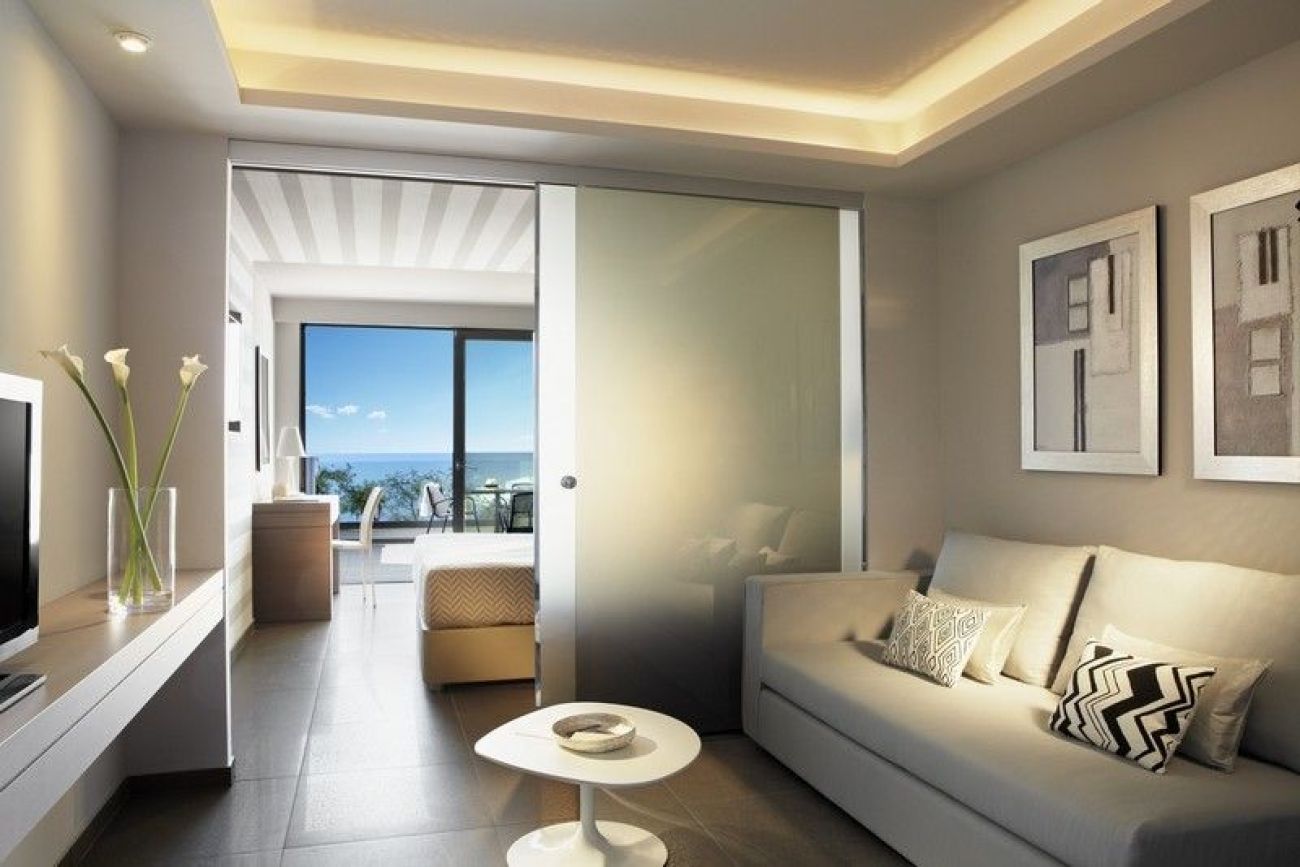 Lichnos Beach Hotel and Suites 5*
