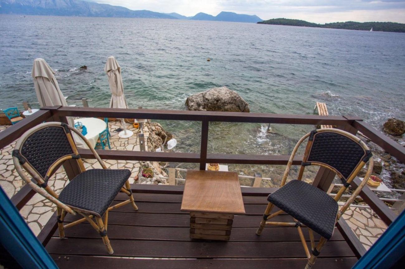 Seamansion Lefkada 3*