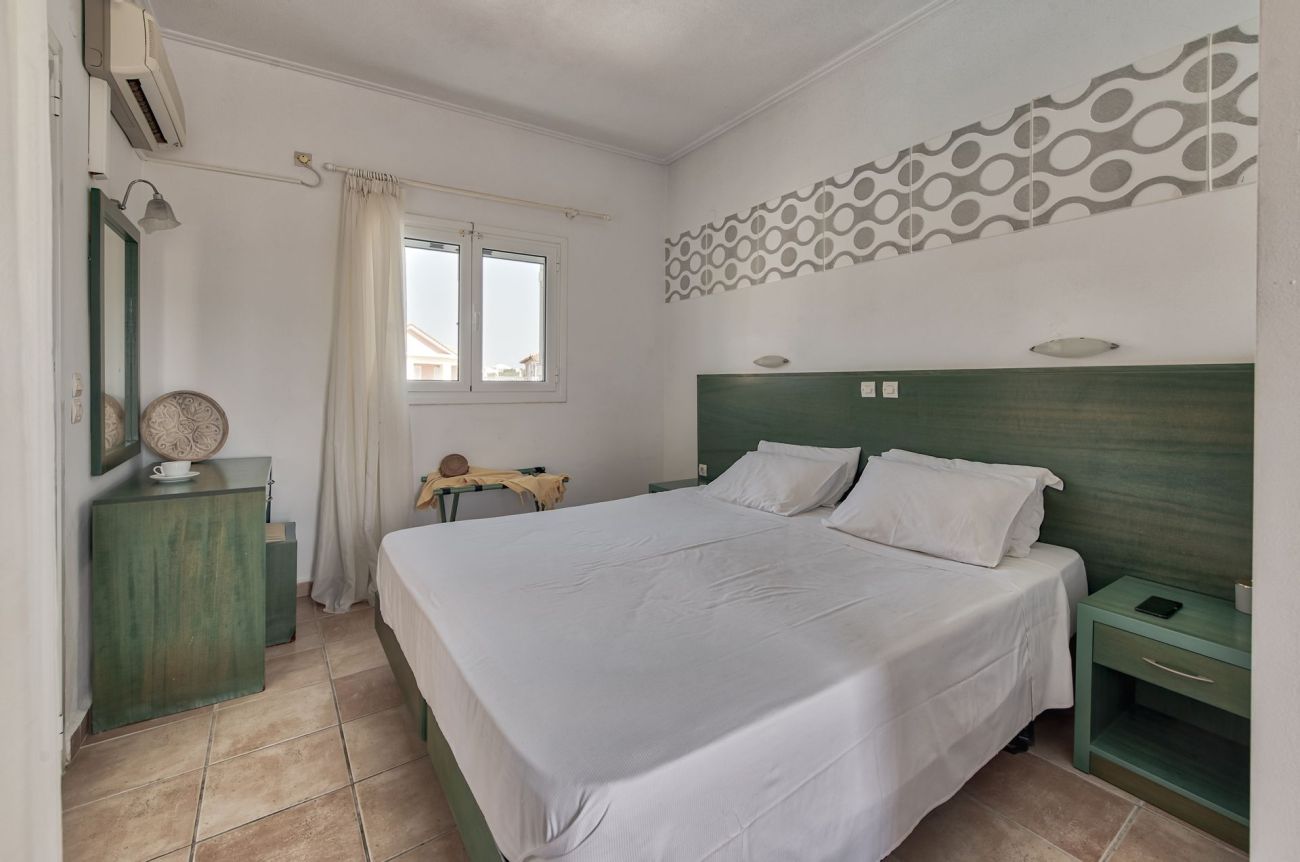 Zefyros Eco Hotel 3*