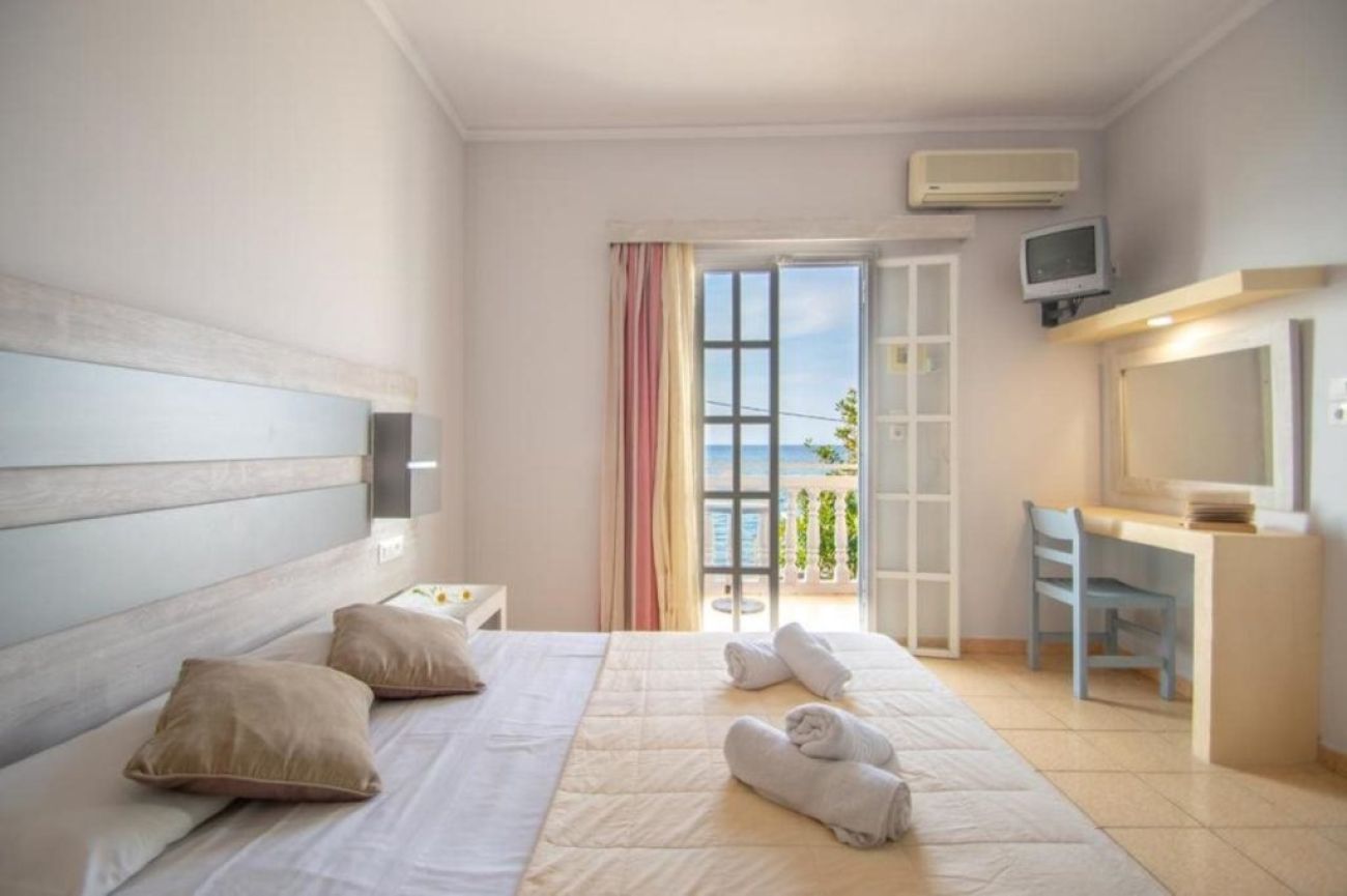 Agoulos Beach Hotel 2*