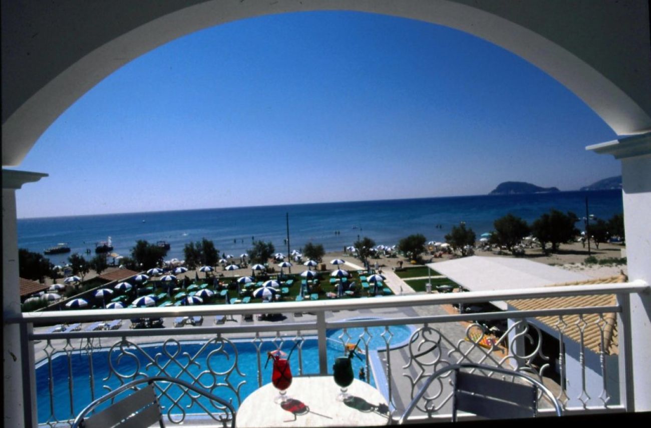 Astir Palace Hotel 4*