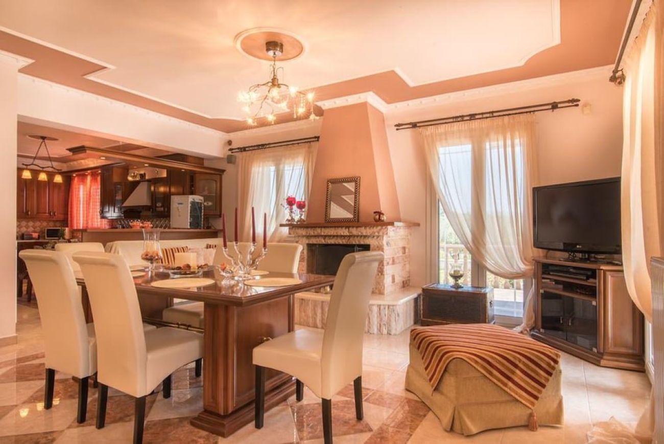 Fontana Holiday Home 4*