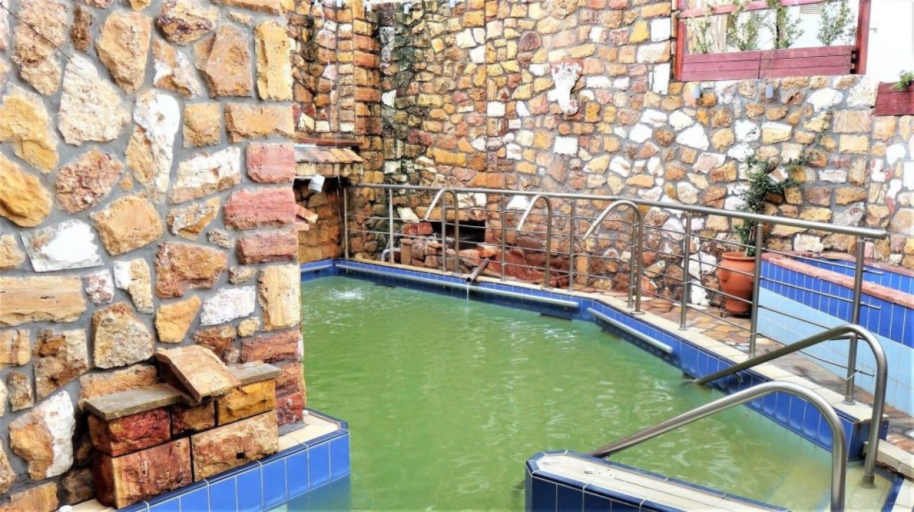9 Queens spa Hotel 3*